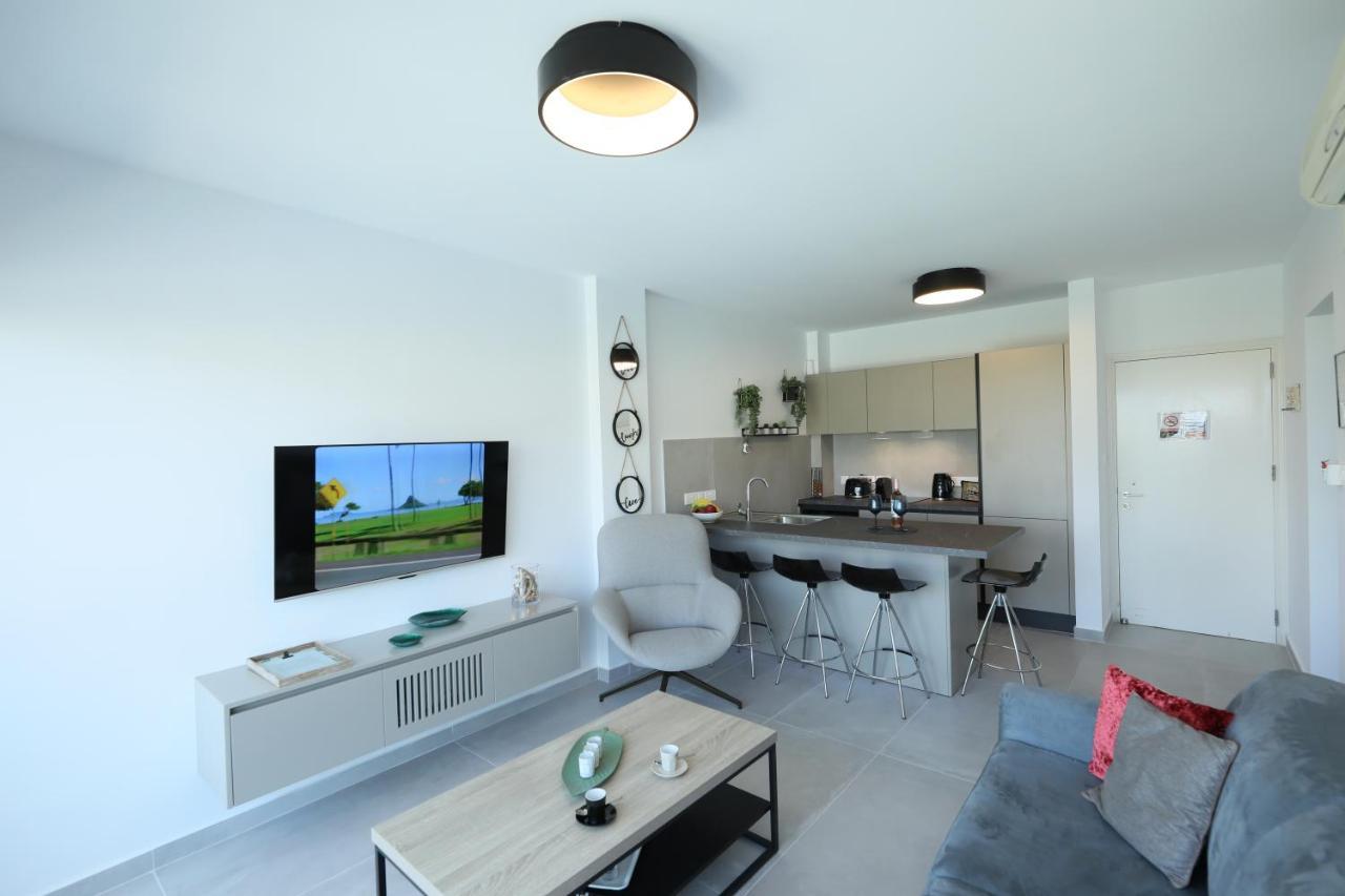 Lovely Cozy One Bedroom With Pool *